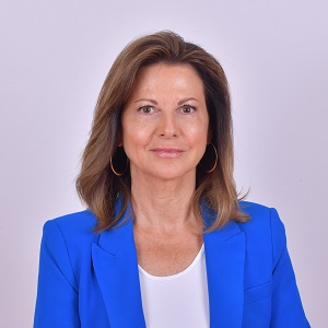 Dr. Céline Auclair
